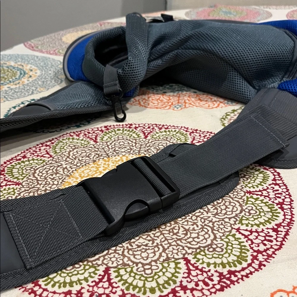 NWT YUDODO Blue Pet Sling Carrier 31001 Size L (10-15 lb) - Picture 7 of 8